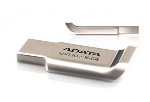 clé USB Adata UV130